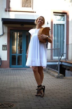 MSGM_Kerstin_Outfit_01-490x735